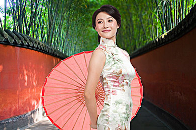 斗罗大陆成人版：魂师驾驭钢铁坐骑，硬核竞速融合武魂觉醒新游今日上线-1