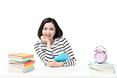 AI换脸淫梦视频赵丽颖：《星轨幻影》今日上线，直面虚拟身份伦理争议，开启偶像竞速新纪元-2