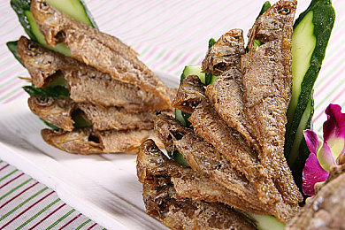 双人打扑克运动：极速赛道，卡牌狂飙，策略与速度的终极对决