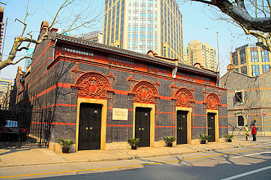 黄色软件免费下载3.0.3.：极速耀斑，都市赛道自由涂装创意指南-2