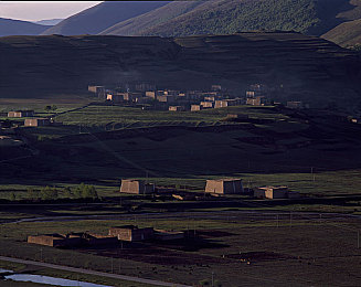 成人伦理av：《伦理驾驶者》第三章限时任务引爆争议，敏感数据交付抉择重塑游戏结局-2