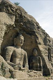 黄色安装：竞速游戏新潮流，高辨识度涂装引领赛道视觉革命-1