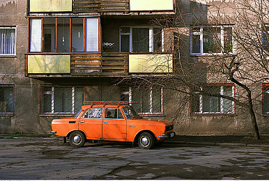 网曝黑料国产吃瓜:国产赛车游戏《极速风云》陷平衡争议,玩家实测匹配机制与赛道设计引热议-2
