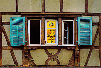 男生和女生差差差APP下载：极速差异挑战赛，双性驾驶协同征服赛道-2