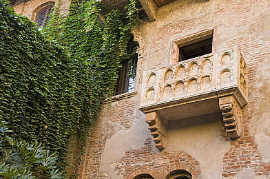 69夫妻社区：双人共驭，默契竞速的虚拟纽带-2