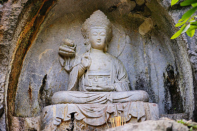 两个人打扑克又痛又叫：极速赌局，狂飙心理战的巅峰对决