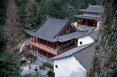 亚洲一区在:极速霓虹,东方赛道风云争霸录-2