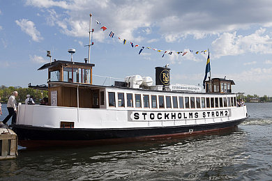 蜜桃成人影片：霓虹街头极速狂飙，改装与竞速的赛博朋克世界-2