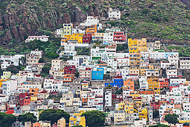 男人插入女人app下载:《极速伴侣》今日上线,深度定制AI赛车搭档开启驾驶新纪元-1