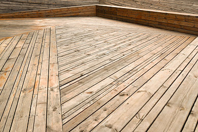 男人把香蕉插进女人的桃子：果核竞逐，流体车体与幻色隧道的极速契合