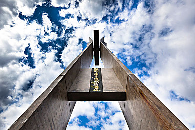 免费a漫禁漫天堂:极速幻境,动漫美学与赛博竞速的惊艳融合-4