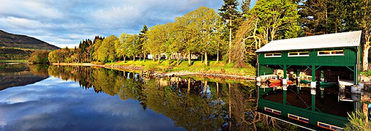 三上悠亚 完美情人：虚拟偶像与极速狂飙，情感驱动引擎开启恋爱竞速新纪元-2