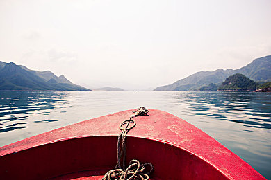 男女一起努力生产豆浆：双人协作驾驶新游，赛道生产竞速体验独特魅力-2