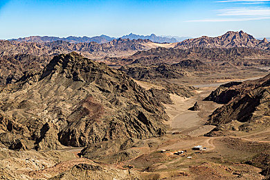 51吃瓜朝阳群众：都市微观社会观察与推理模拟器