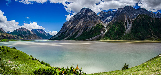 黄色app免费下载了：《极限竞速：地平线5》全新赛季上线，动态天气与深度调校系统重塑竞速体验-2