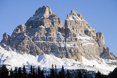 www久：永不落幕的赛道，在经典服务器里追寻竞速的永恒魅力