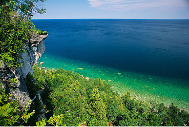 农村游情乱伦：家族恩怨与乡间驰骋，驾驶旧卡车揭开三代人秘密之旅-2