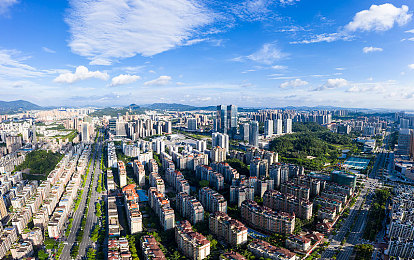 台湾娱乐网2222更新内容：时空幻境，极速穿梭于霓虹都市的量子狂飙之旅-2