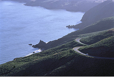 软件3.3.0免费版下载安装：极速进化，柏林赛道与电动狂潮的终极驾驭-2