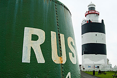 黄色免费软件oppo:移动竞速游戏迎来画质革命,高性能手机驾驭极速新体验-2