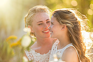 台湾中文娱乐网22：霓虹都市，光影交织的极速改装诗篇