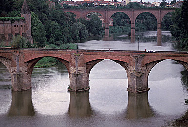 男和女一起差差差APP：双人竞速新体验，默契搭档共闯赛博赛道-4