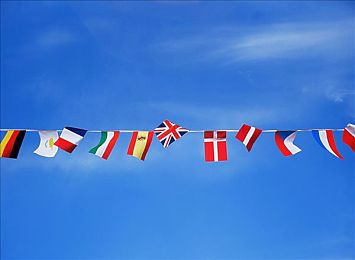 男人的困因在女生的困困里：极速飞驰于山野，温馨停泊在花园