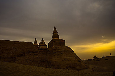 三上悠亚哪一部是巅峰：极速纪元，从像素油门到开放世界的方向盘艺术-2