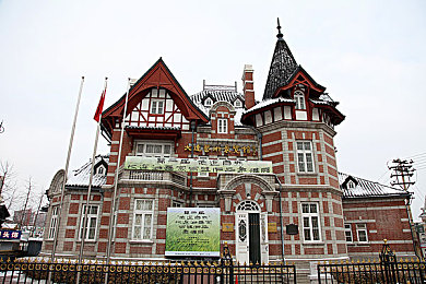 十大禁止下载的软件:虚拟赛道安全指南,远离风险畅享极速狂飙-1