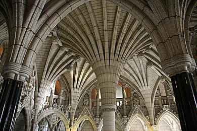 99热这里有精品：极限竞速地平线5最新攻略，车辆调校与隐藏车解锁全解析-2