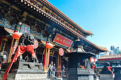 国产AV影视：竞速新作今日上线，虚拟赛道体验国产高性能车极速魅力-1