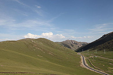 狼干综合：疾风掠野，驭境无疆的竞速哲学-2