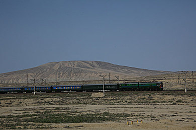 东北体育生打飞机：《空中王牌：冰原突击》今日上线，极寒空战融合地域特质开启云端竞技新篇章-2