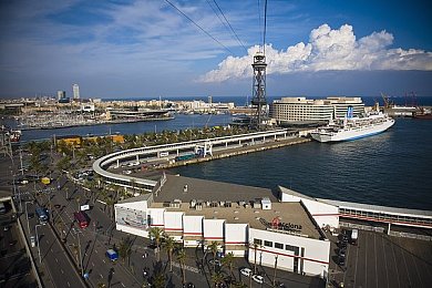 两个人看的www视频在线高清观看:极限竞速地平线5双人模式上线,协作驾驶重塑竞速社交新体验-1