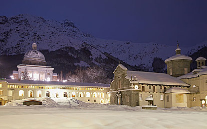 51国产黑料吃瓜张津瑜蘑菇：揭秘隐藏剧情与竞速技巧，国产赛车游戏创新融合侦探元素-2