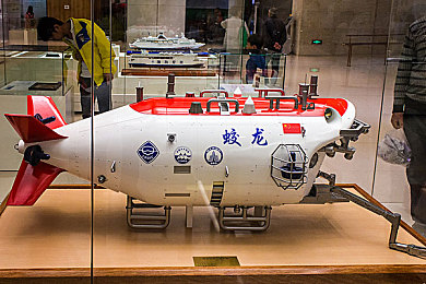 艹逼app:硬核赛车新作征服者上线,极致拟真挑战引爆玩家肾上腺素-2