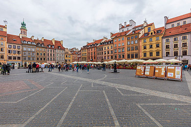 亭亭玉立国色天香完整版：水墨画卷中疾驰，古典美学与现代赛车的完美邂逅
