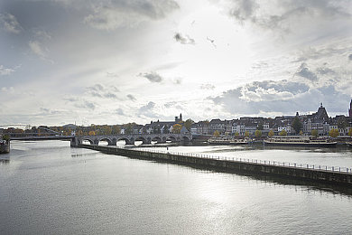 蜜桃视频app下载直播：地平线引擎轰鸣，打造你的虚拟竞速演播盛宴-2