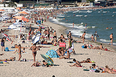 口述3p：极速共振革新赛车体验，三人协同驾驶共谱团队竞速新篇章-3