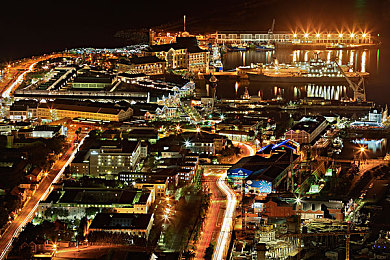 在床上打扑克软件：策略竞速新作极速牌手上线，融合卡牌心理博弈颠覆传统赛车体验-3