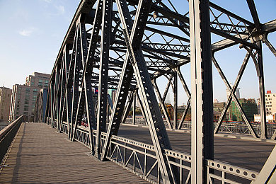 罗宾为乔巴排毒的漫画:海贼王新作上线,双角色净化系统开启团队冒险新篇章-2