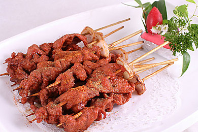 艳女直播平台app：极速主播，虚拟都市的竞速荣耀之路