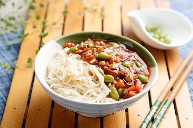 黄色软件APP下载3.0.3免费大全装扮2019：霓虹车库，极速匠造，我的赛道由我定义