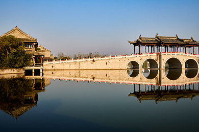 王者荣耀女角色全身没有小爱心在线观看：战术美学，竞技场上的无形之刃-1