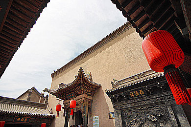 gay调教：极速艺术，人车合一，赛道调校的精准之舞