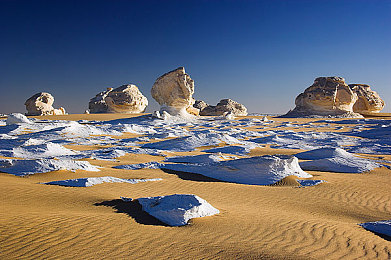 中国少妇xXX：都市极速多重赛道，驾驶平衡真实人生-3