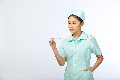 黄软件破解：黄金密锁，霓虹赛道上的数字竞速革命-2