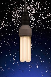 穿胶衣憋着尿上学：窒息竞速新作今日上线，都市通勤挑战生理极限