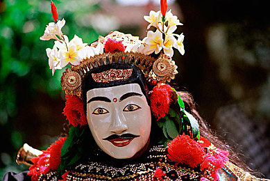 火辣福利APP下载：驾驭顶级超跑，沉浸真实赛道，尽享极速荣耀-2