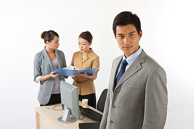 中国成人AV：霓虹隧道，都市极速与真实警示的交融之旅-3